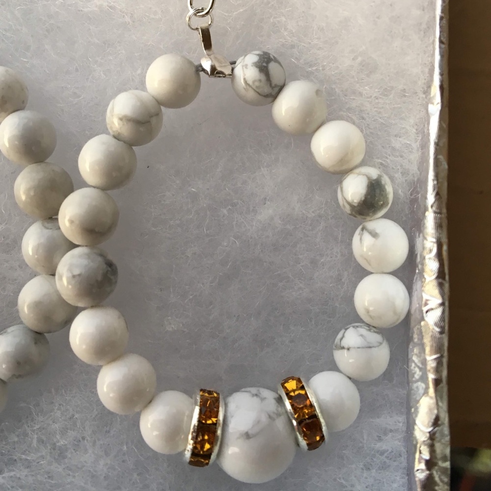 White and Orange Howlite Hoop Earrings - Picture 4 of 8